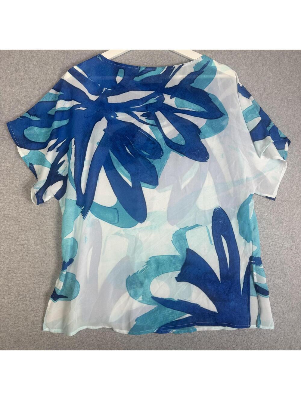 Chico's Women's Size 0 Blue Print Short Sleeve Blouse Top Polyester - Picture 5 of 7